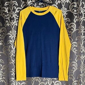 ASOS Navy and Yellow Long Sleeve Tee Size M
